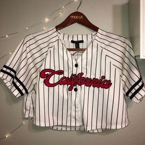 Forever 21 Crop Top Tee